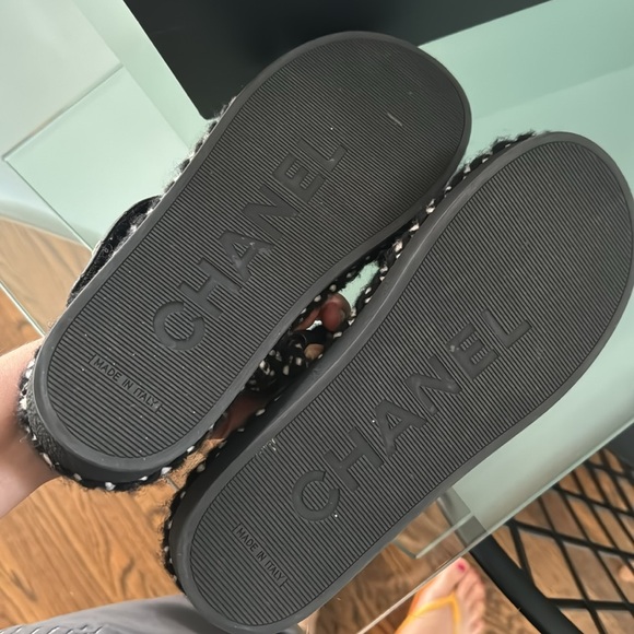 Chanel Sandals SZ 39 black 100%auth - Picture 14 of 15